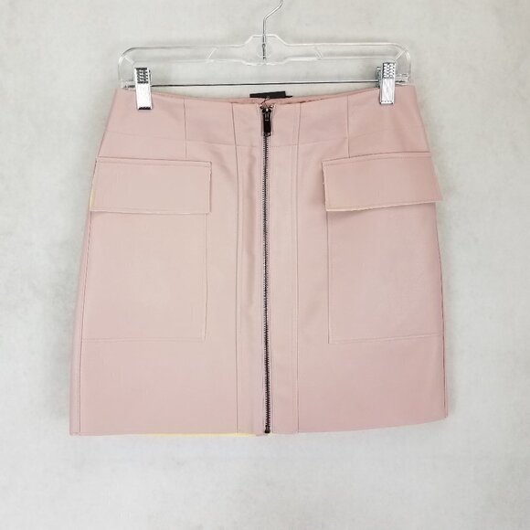 NEW 21 Saints Size M Faux Leather Mini Skirt in Pink - Picture 1 of 10